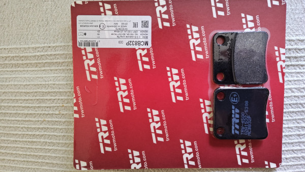 Disk pločice za ručnu Honda X- Adv